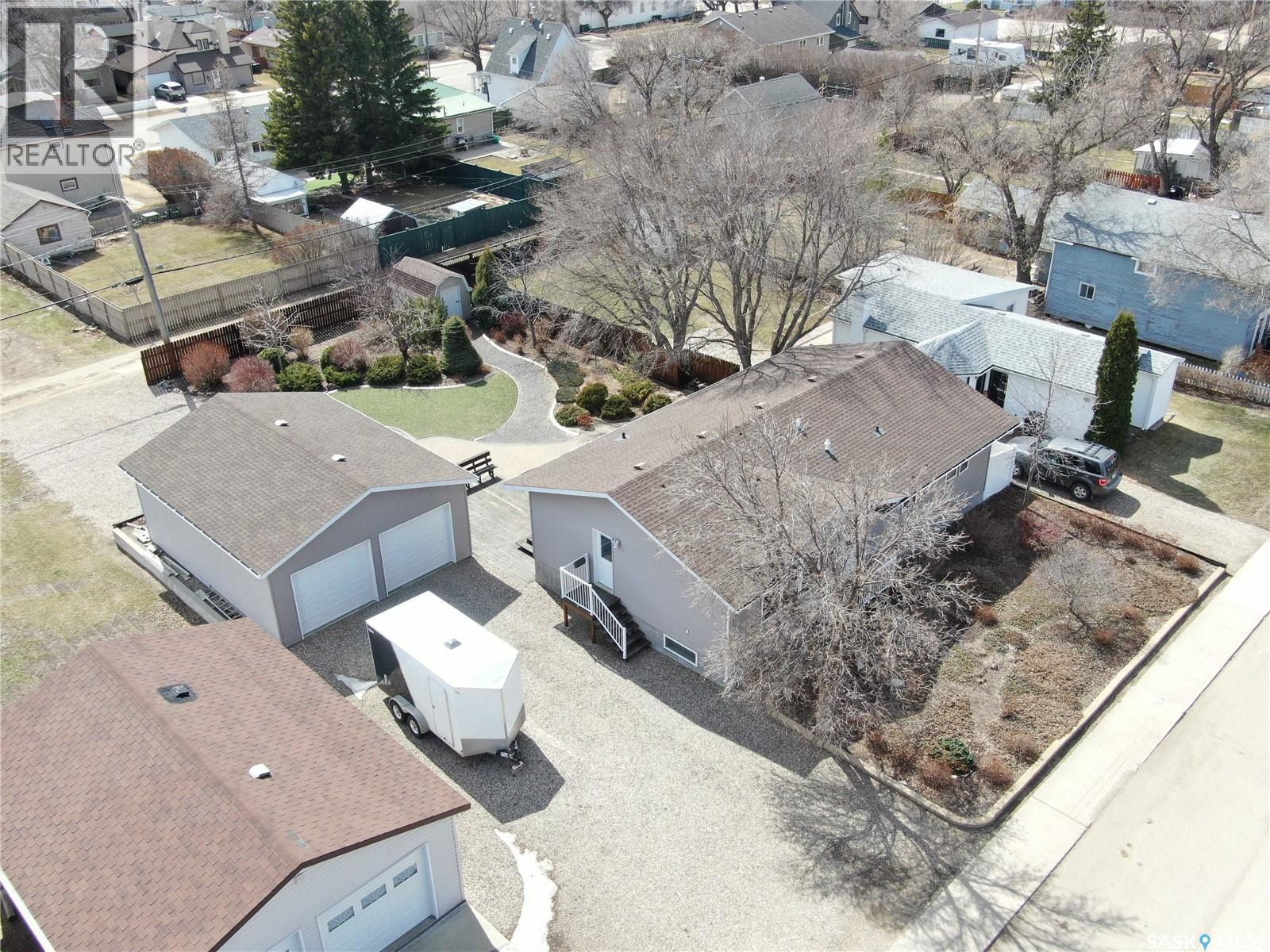 218 5Th Avenue E, Biggar, SK - Outdoor With View