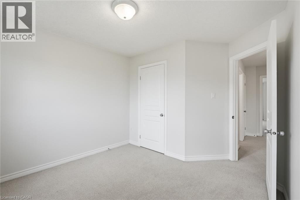 99 Panabaker Drive Unit# 35, Ancaster, ON - Indoor Photo Showing Other Room