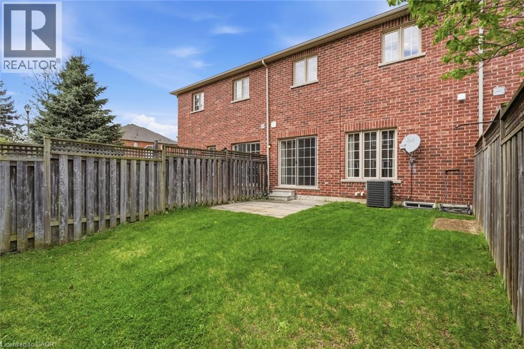 99 Panabaker Drive Unit# 35, Ancaster, ON - Outdoor With Exterior