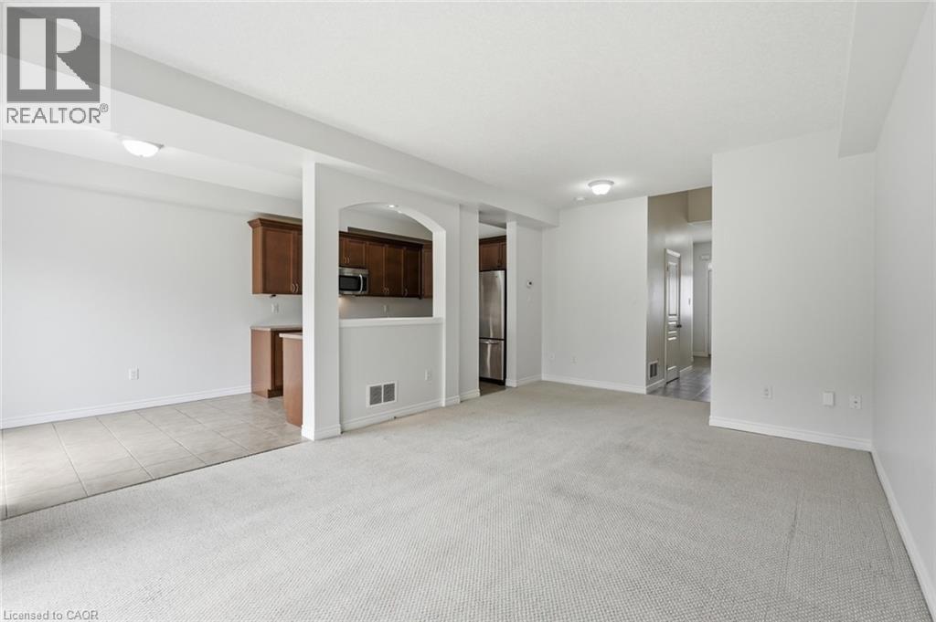 99 Panabaker Drive Unit# 35, Ancaster, ON - Indoor Photo Showing Other Room