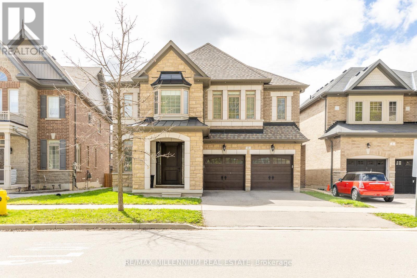 11 Algoma Drive, Vaughan, ON - Outdoor With Facade