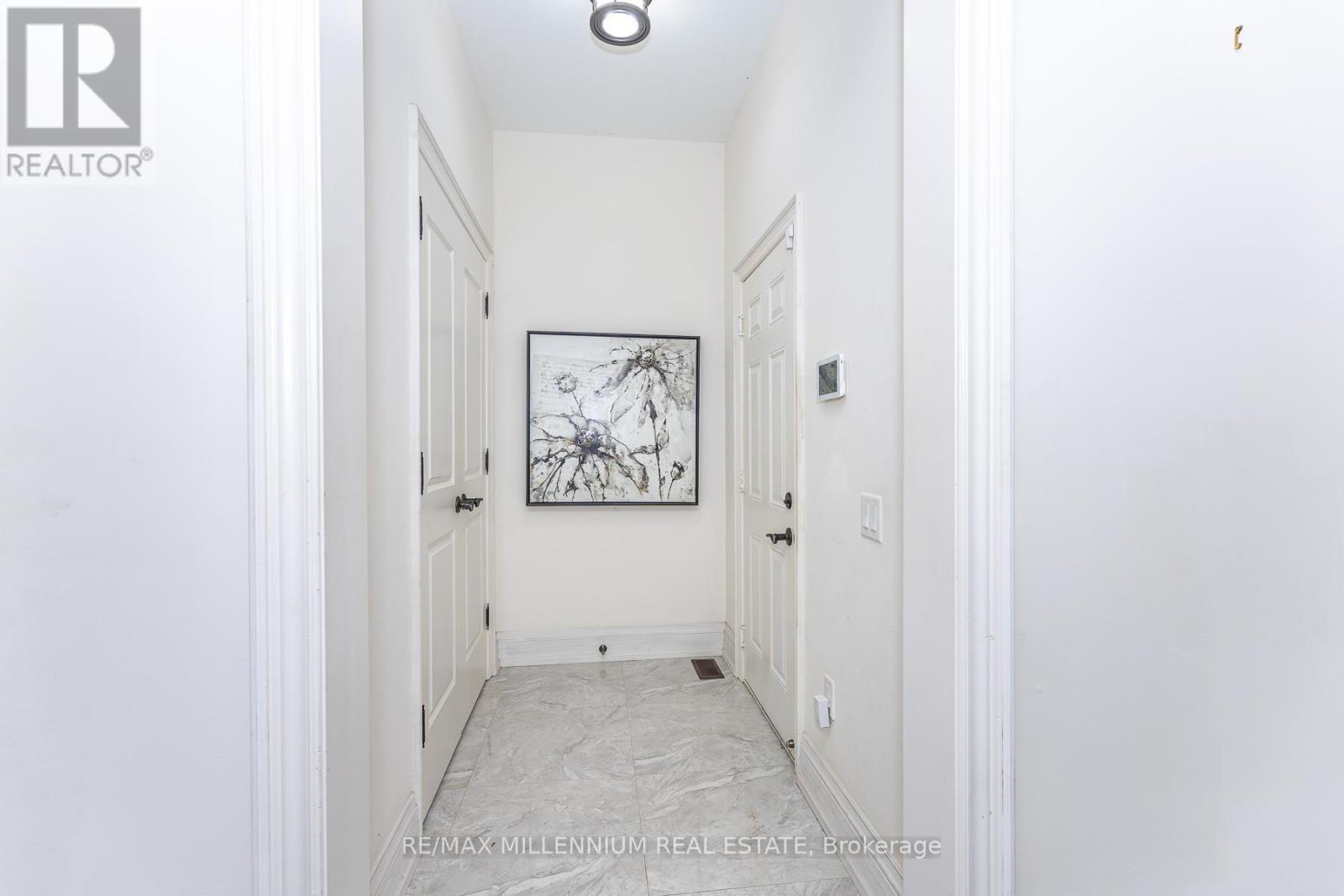 11 Algoma Drive, Vaughan, ON - Indoor Photo Showing Other Room