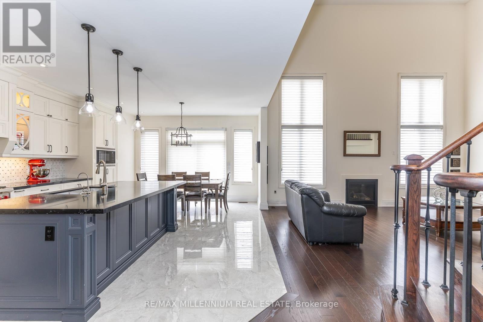 11 Algoma Drive, Vaughan, ON - Indoor