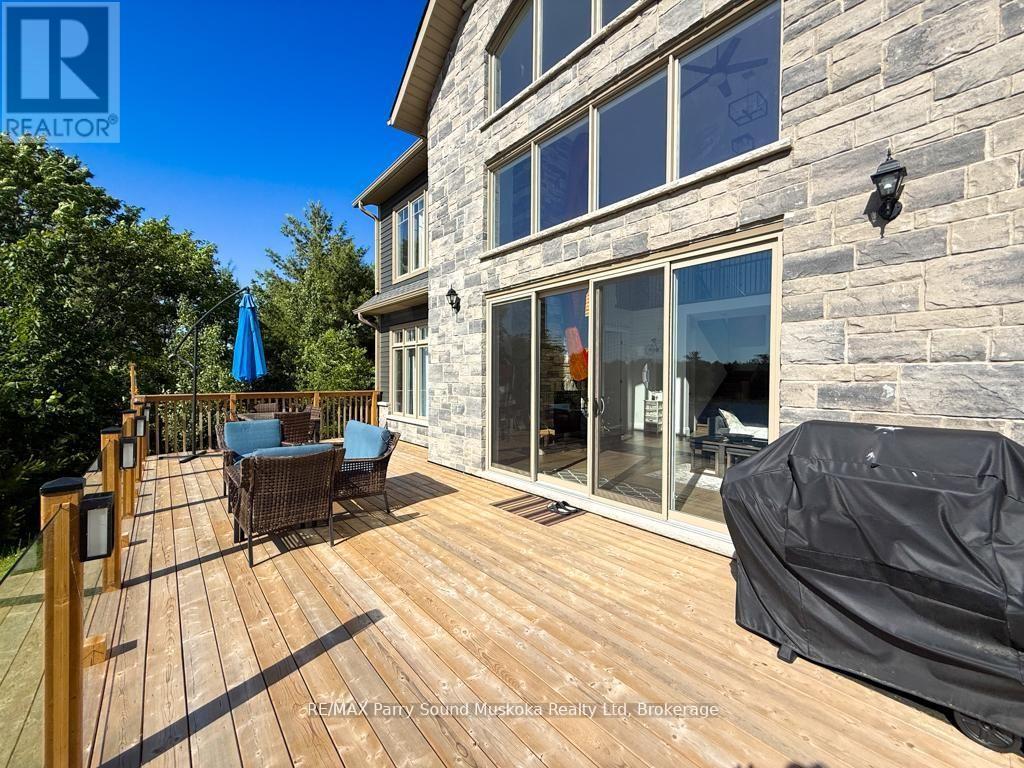 730 124 Highway, Mckellar, ON - Outdoor With Exterior