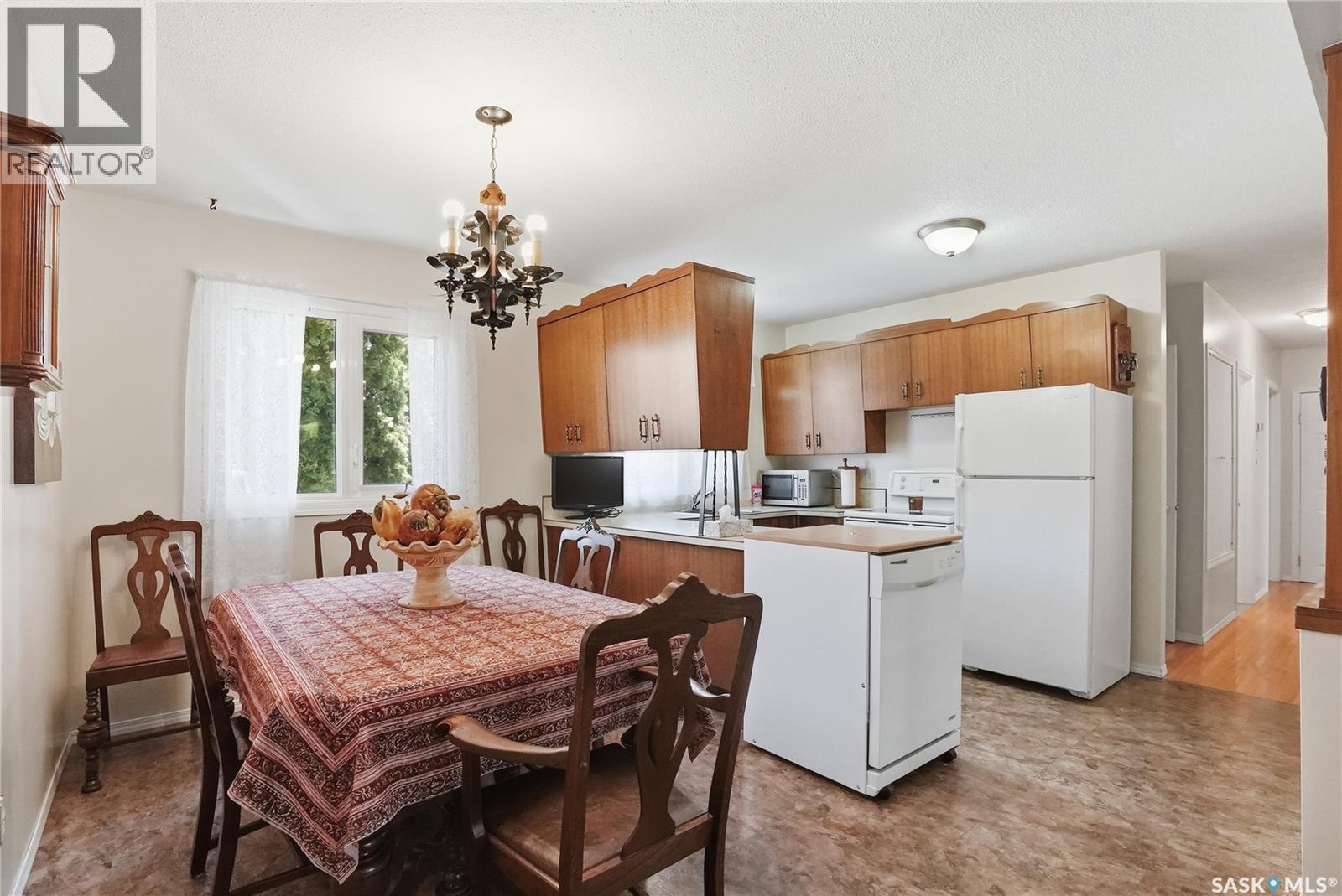 4 Malta Crescent, Saskatoon, SK - Indoor