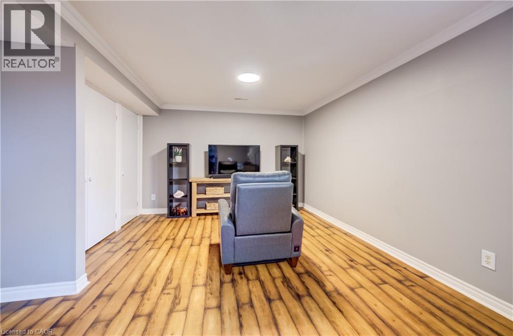 4 Ronald Road, Cambridge, ON - Indoor Photo Showing Other Room