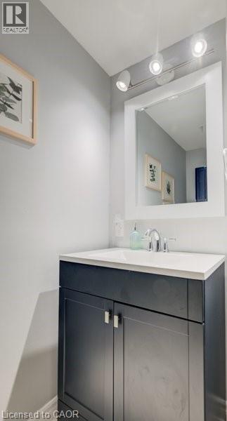 4 Ronald Road, Cambridge, ON - Indoor Photo Showing Bathroom