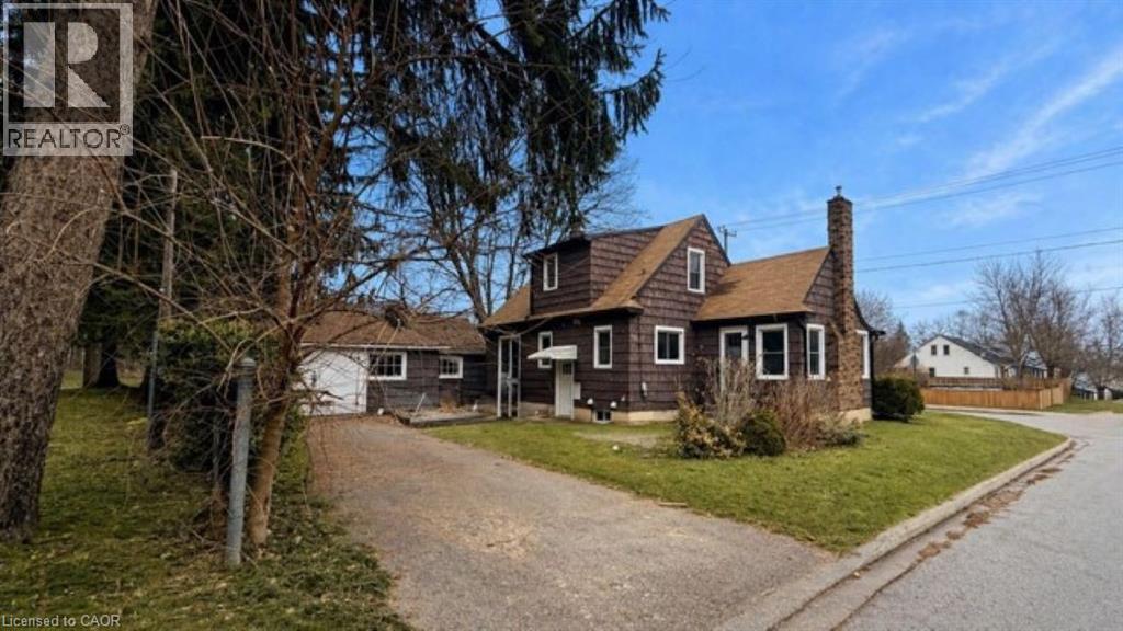 96 Orchard Avenue, Simcoe, ON - Outdoor