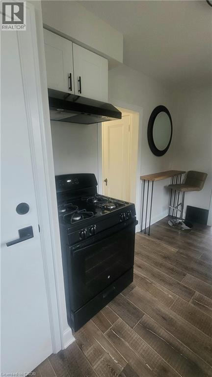 96 Orchard Avenue, Simcoe, ON - Indoor