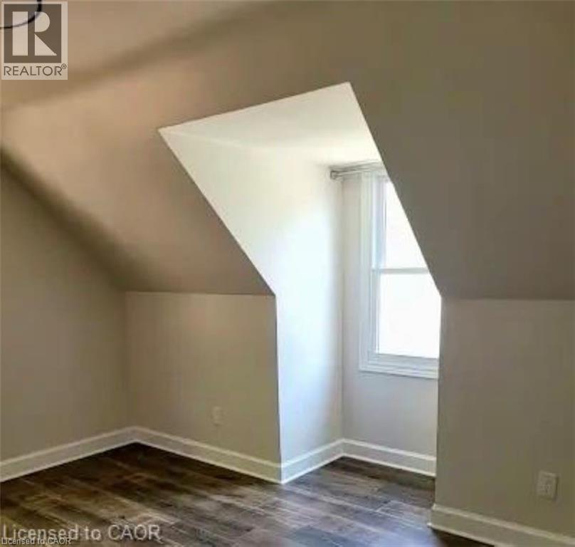96 Orchard Avenue, Simcoe, ON - Indoor Photo Showing Other Room