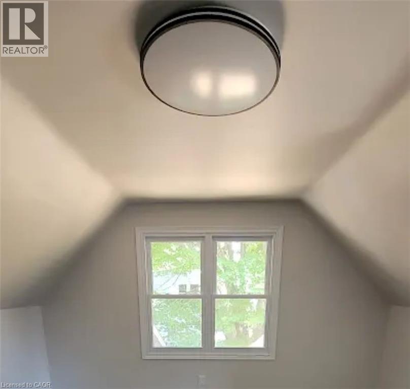 96 Orchard Avenue, Simcoe, ON - Indoor Photo Showing Other Room