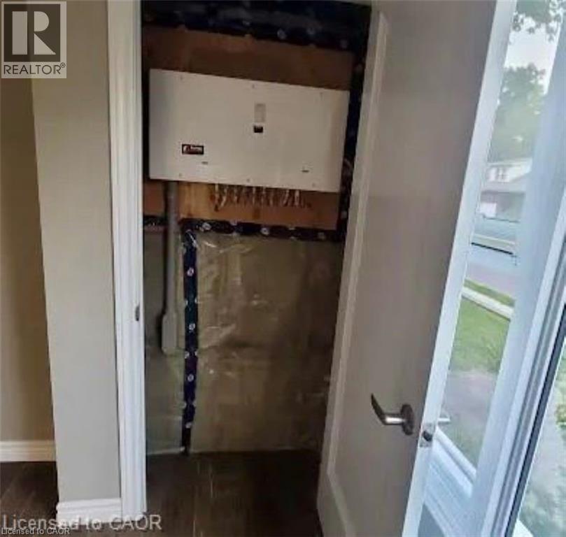 96 Orchard Avenue, Simcoe, ON - Indoor