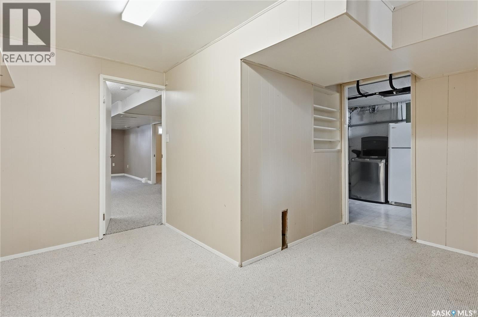 1604 Preston Avenue S, Saskatoon, SK - Indoor Photo Showing Other Room