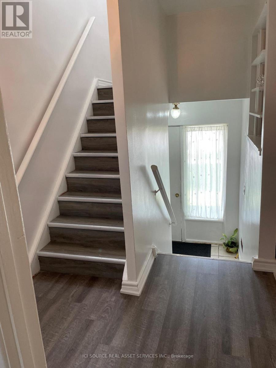 532 Appleby Line, Burlington, ON - Indoor Photo Showing Other Room