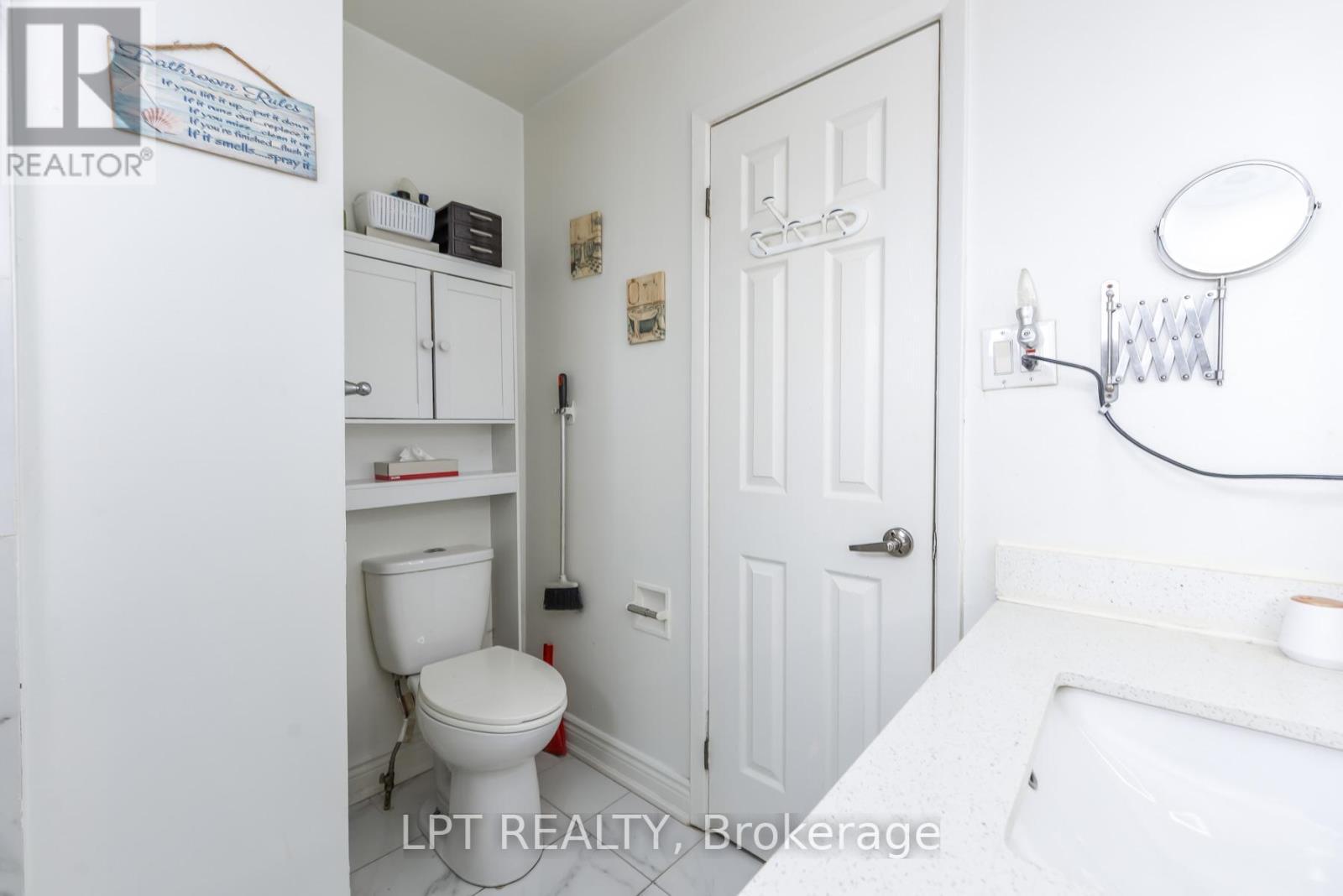 7101 Codlin Avenue, Mississauga, ON - Indoor Photo Showing Bathroom