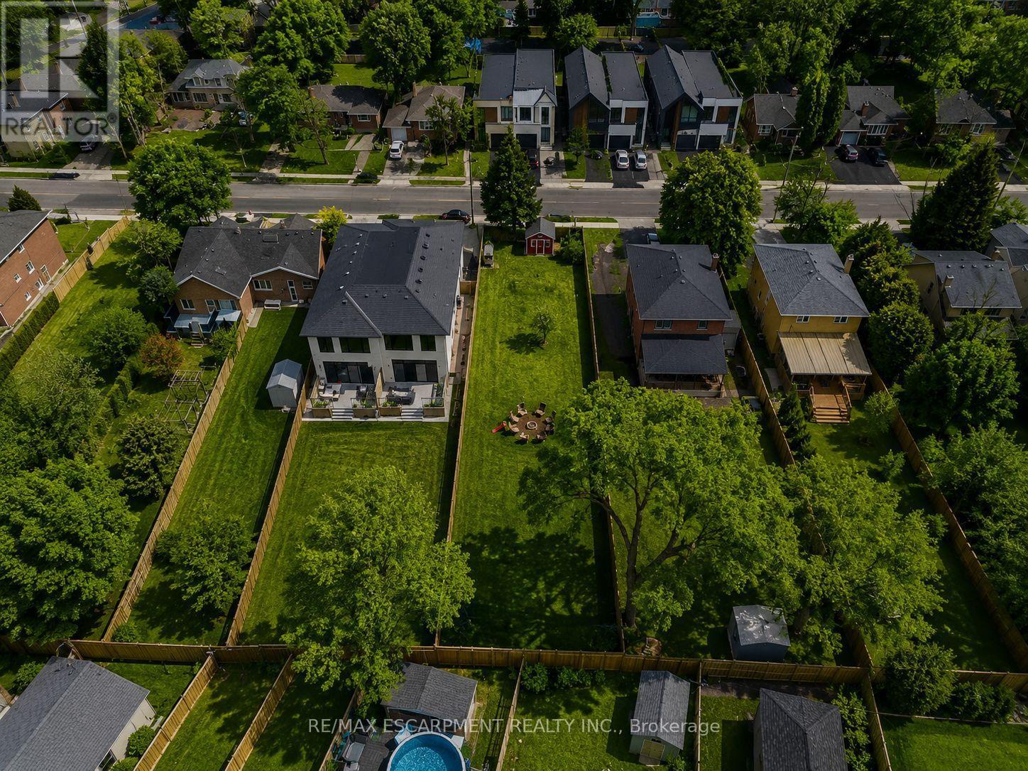 19 Broadview Avenue, Mississauga, ON