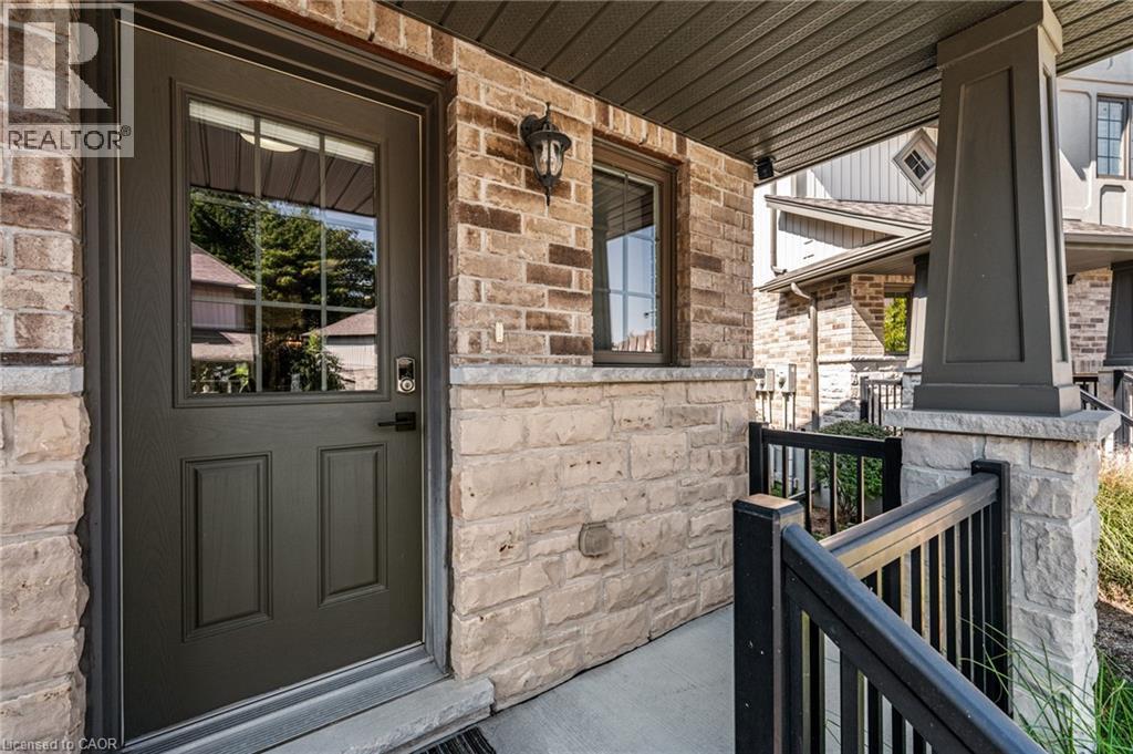635 Saginaw Parkway Unit# 47, Cambridge, ON - Outdoor With Exterior