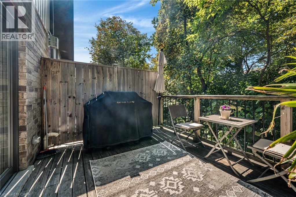 635 Saginaw Parkway Unit# 47, Cambridge, ON - Outdoor With Deck Patio Veranda