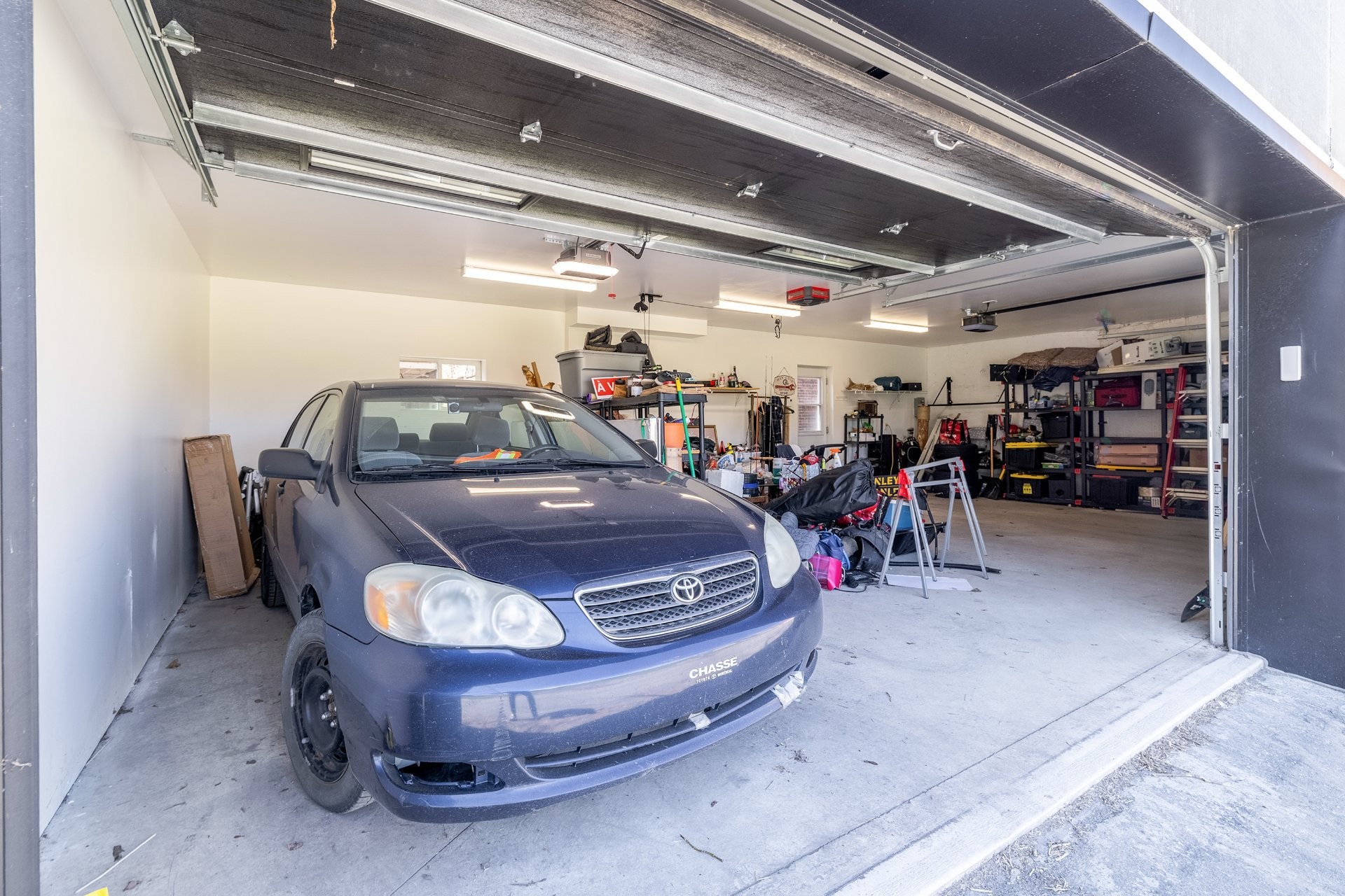 Garage - 4685 Av. Coolbrook, Montréal (Côte-Des-Neiges/Notre-Dame-De-Grâce), QC