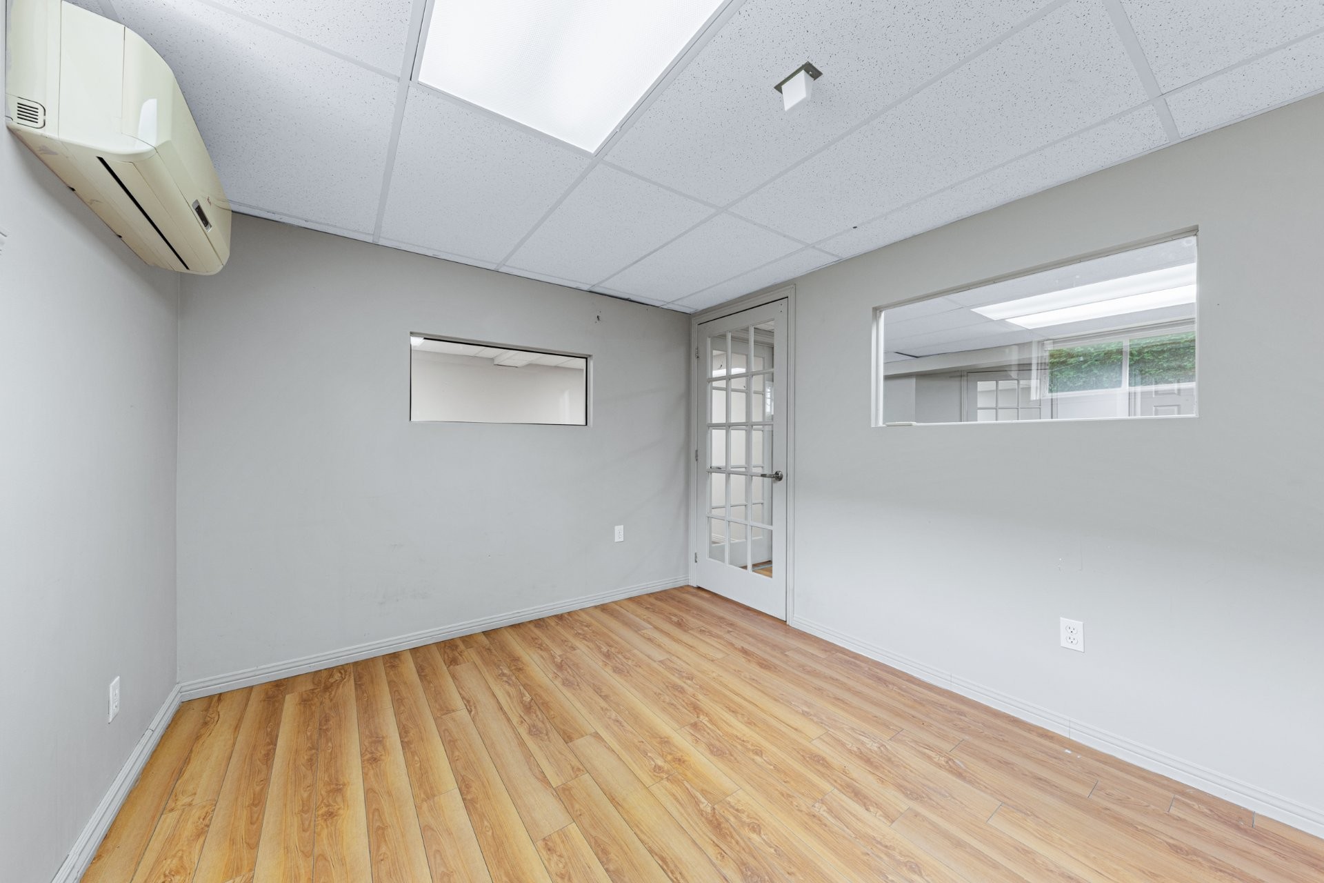 Office - 1063 Boul. D'Iberville, Saint-Jean-Sur-Richelieu, QC - Indoor Photo Showing Other Room