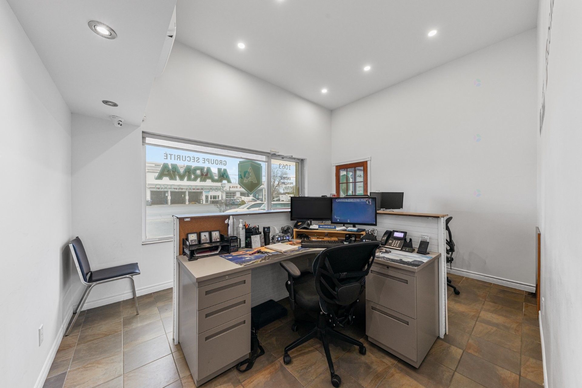 Office - 1063 Boul. D'Iberville, Saint-Jean-Sur-Richelieu, QC - Indoor Photo Showing Office