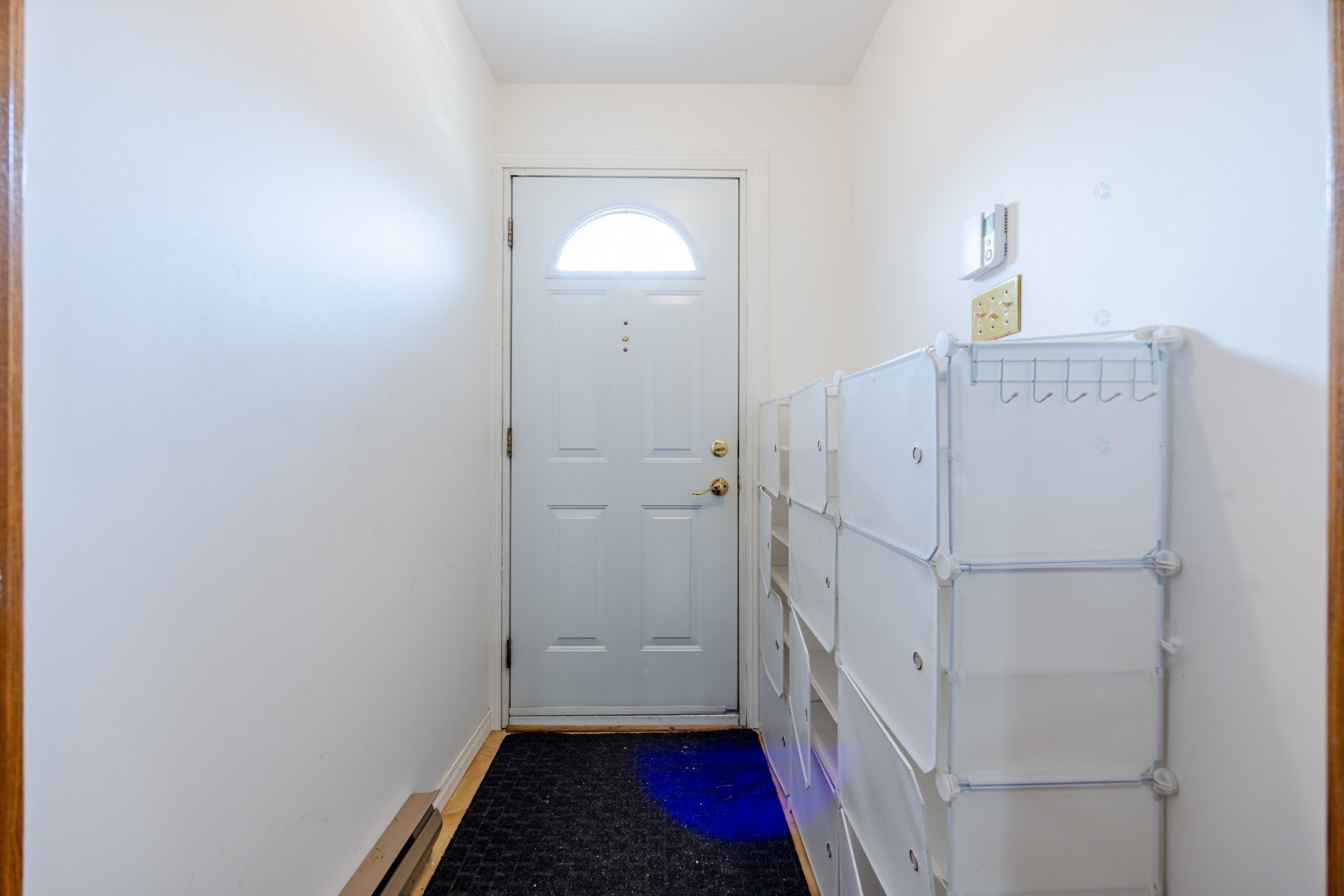 Hall d'entrée/Vestibule - 5698 Rue Hector-Desloges, Montréal (Rosemont/La Petite-Patrie), QC - Indoor Photo Showing Other Room