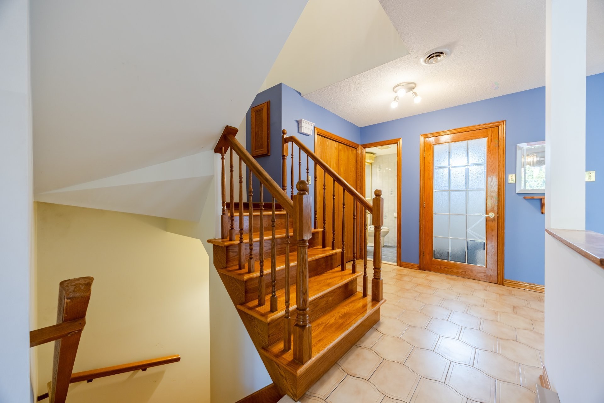 Escalier - 5698 Rue Hector-Desloges, Montréal (Rosemont/La Petite-Patrie), QC - Indoor Photo Showing Other Room