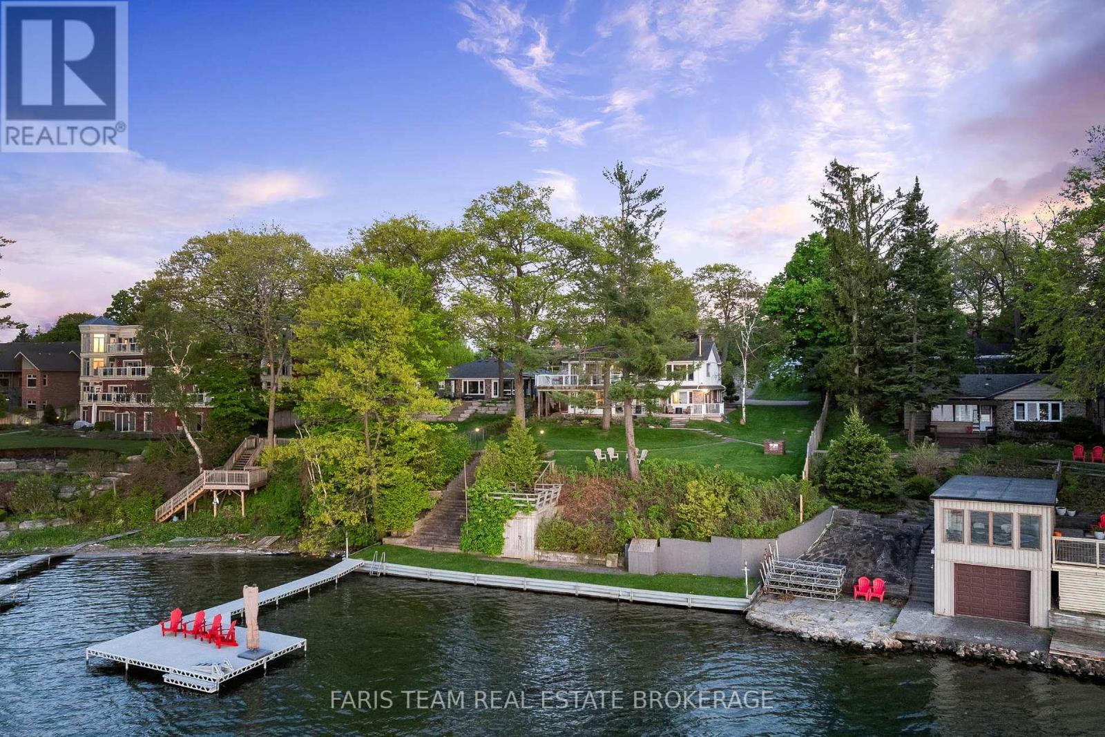 10 White Oaks Road, Barrie, ON - Outdoor With Body Of Water