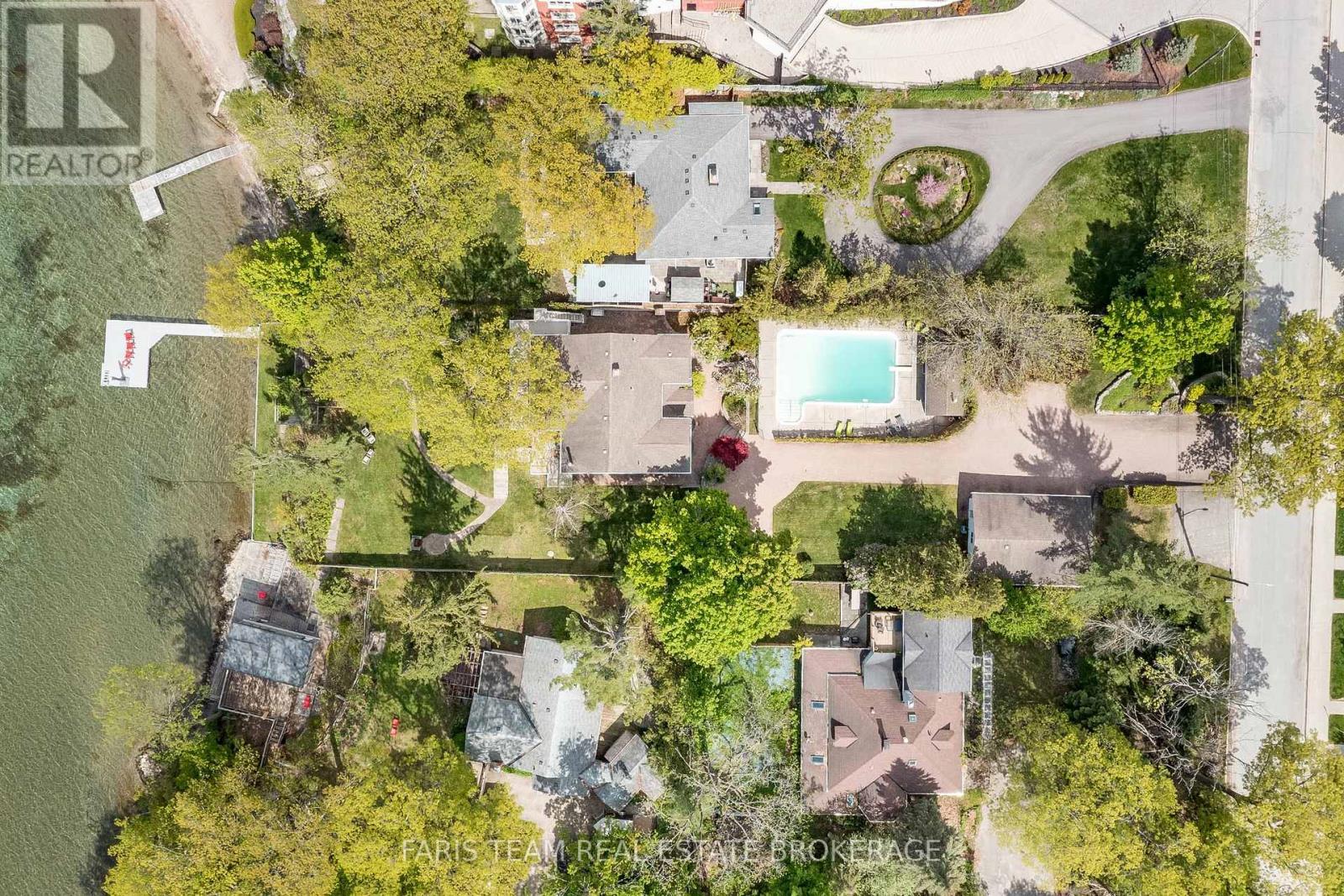 10 White Oaks Road, Barrie, ON - Outdoor With View