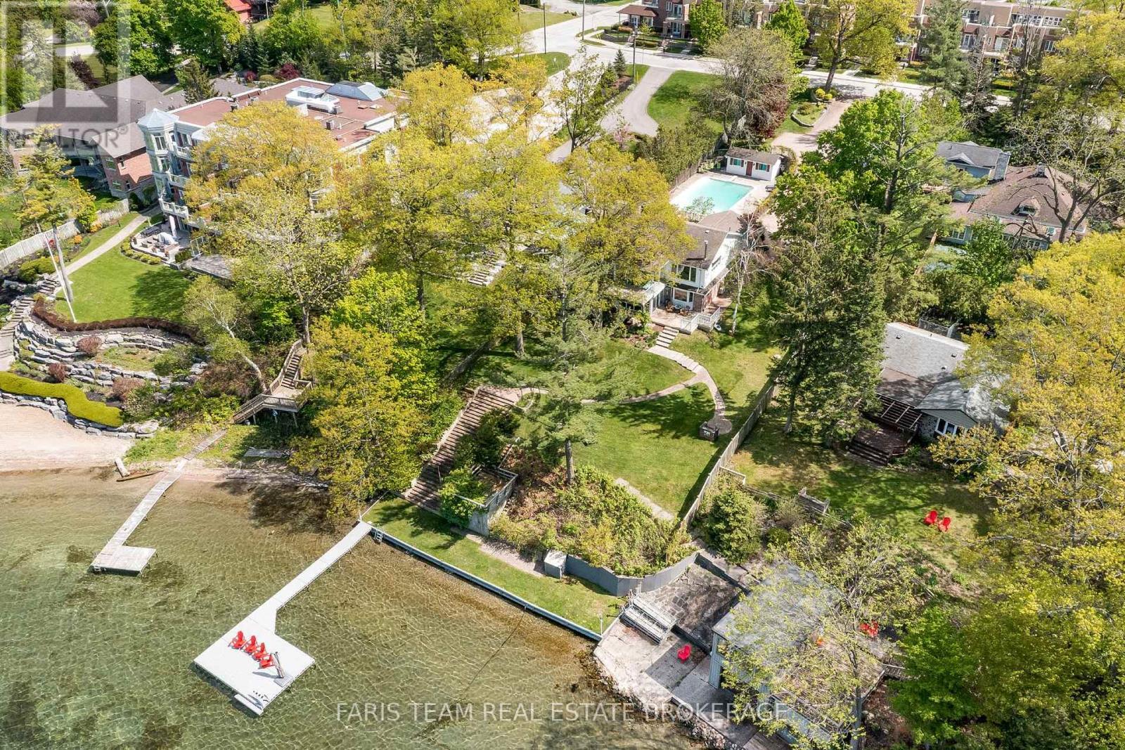 10 White Oaks Road, Barrie, ON - Outdoor With View
