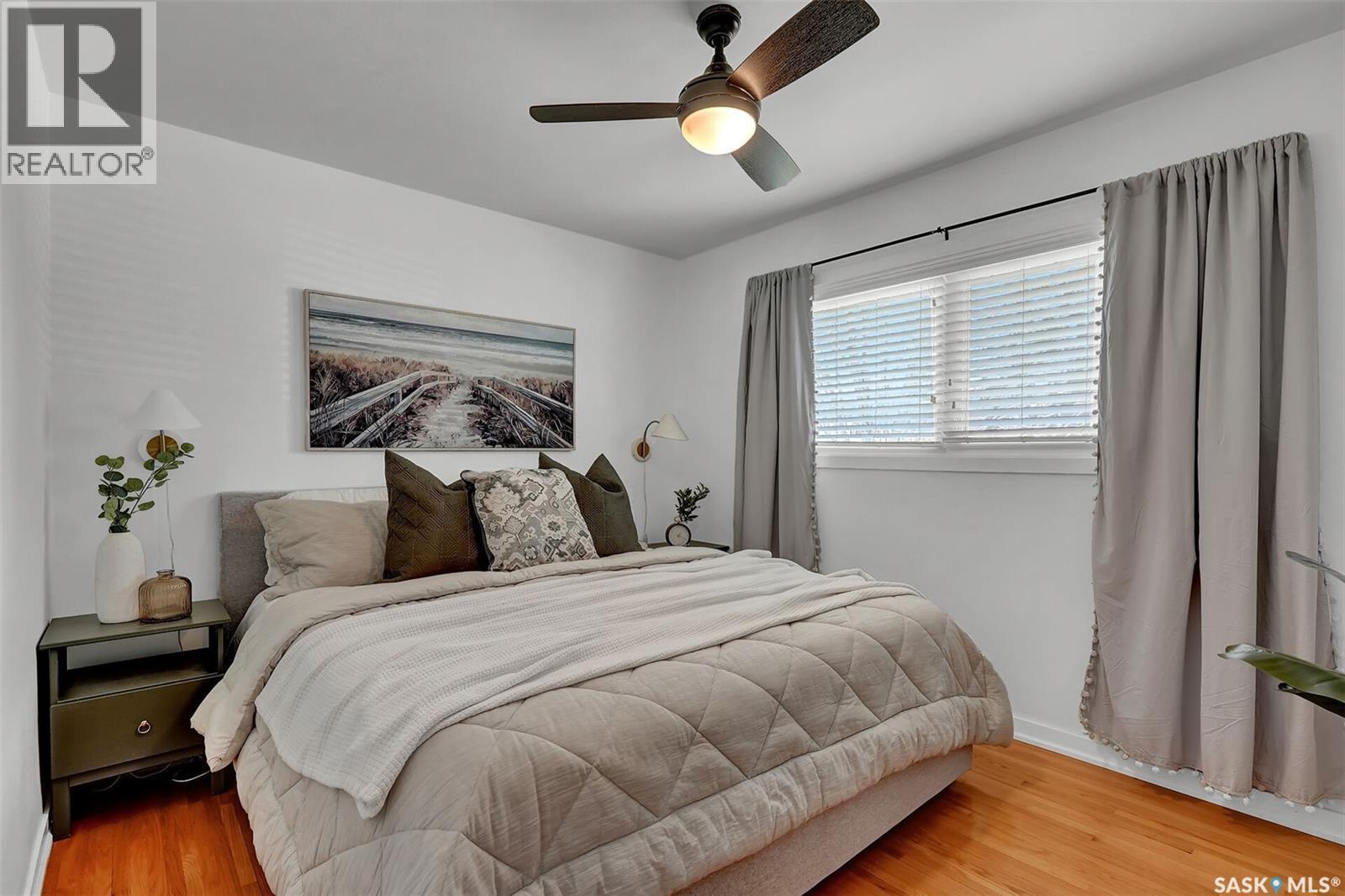 2050 Jubilee Avenue, Regina, SK - Indoor Photo Showing Bedroom
