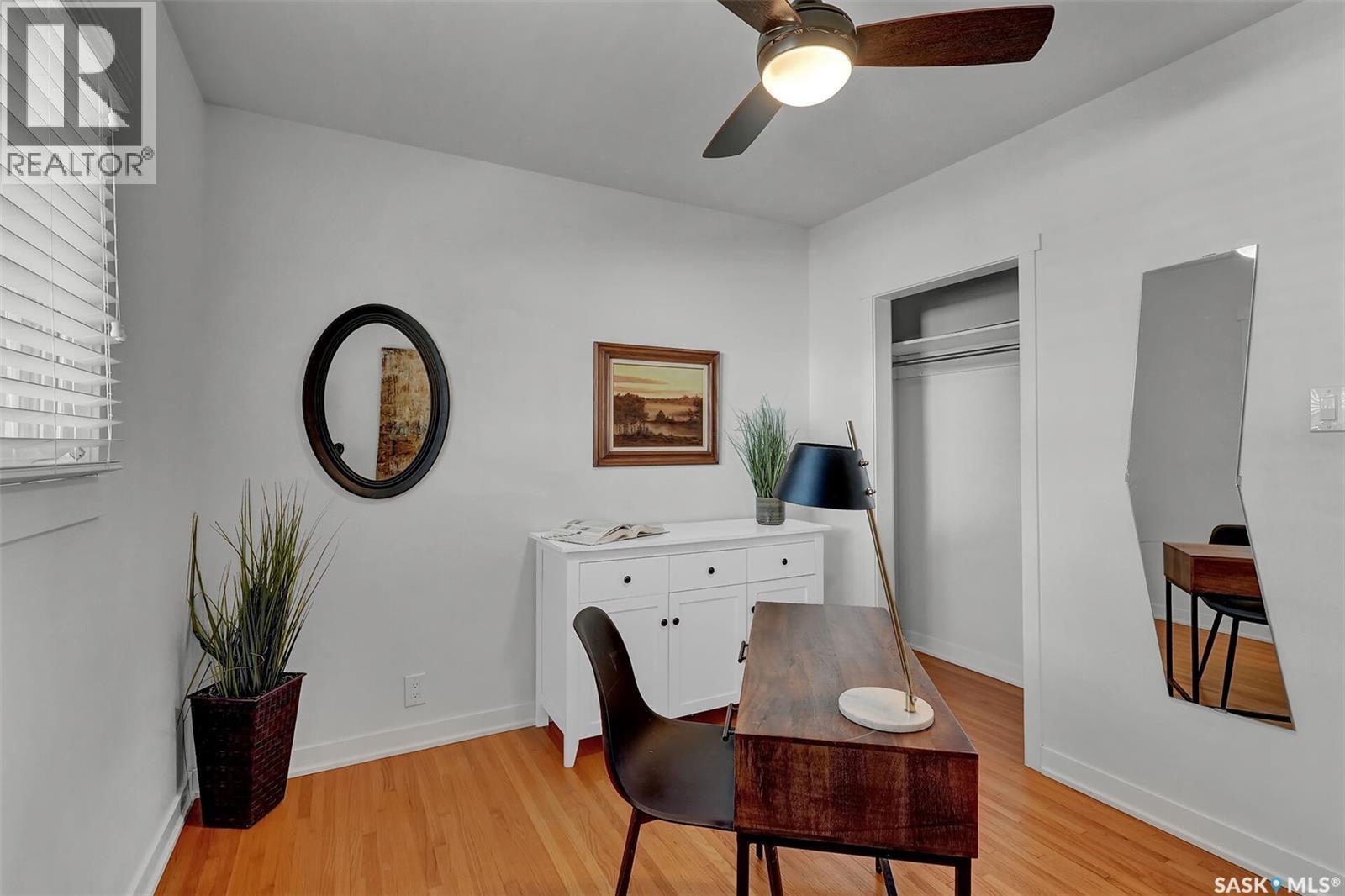 2050 Jubilee Avenue, Regina, SK - Indoor