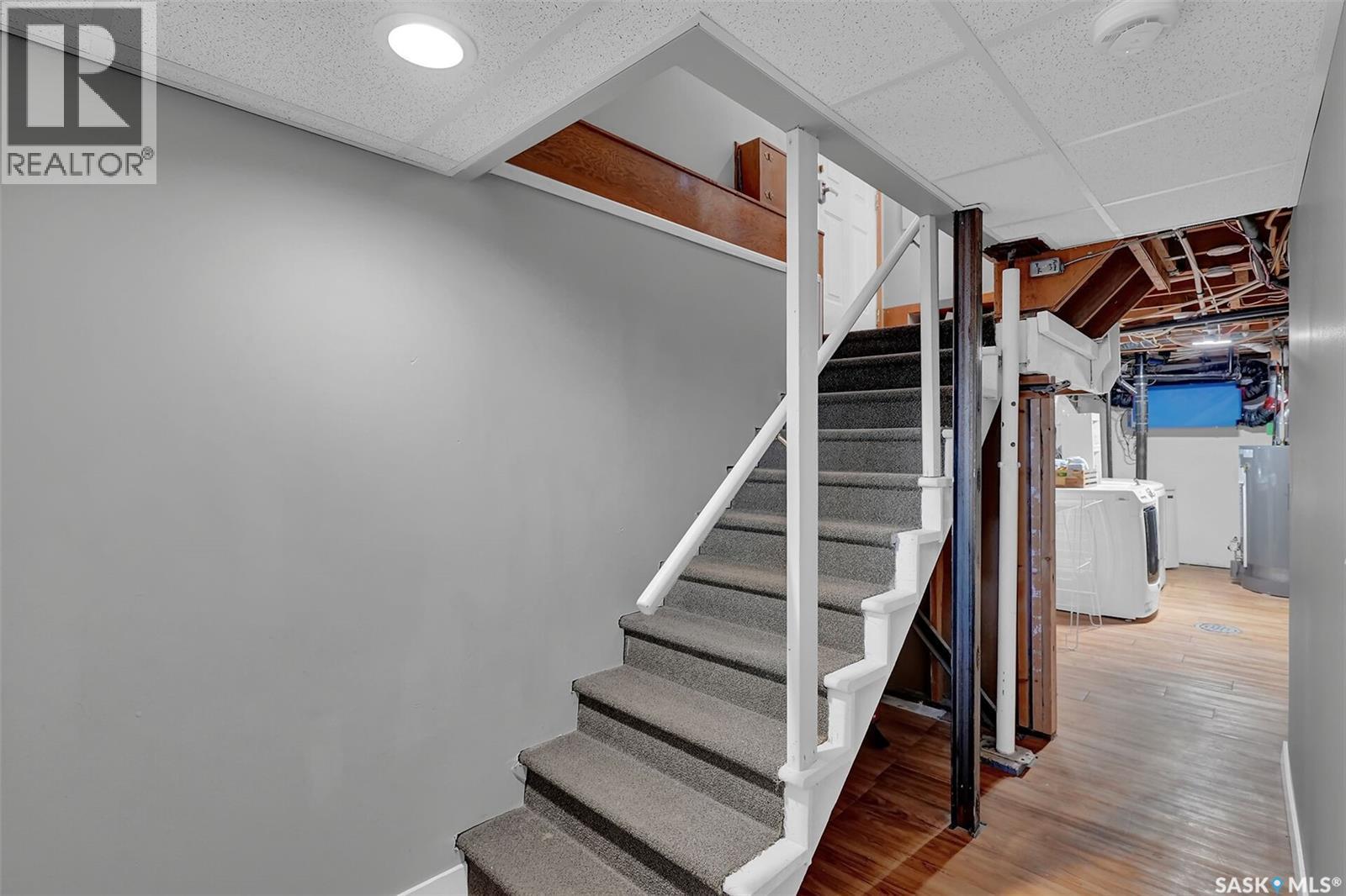 2050 Jubilee Avenue, Regina, SK - Indoor Photo Showing Other Room