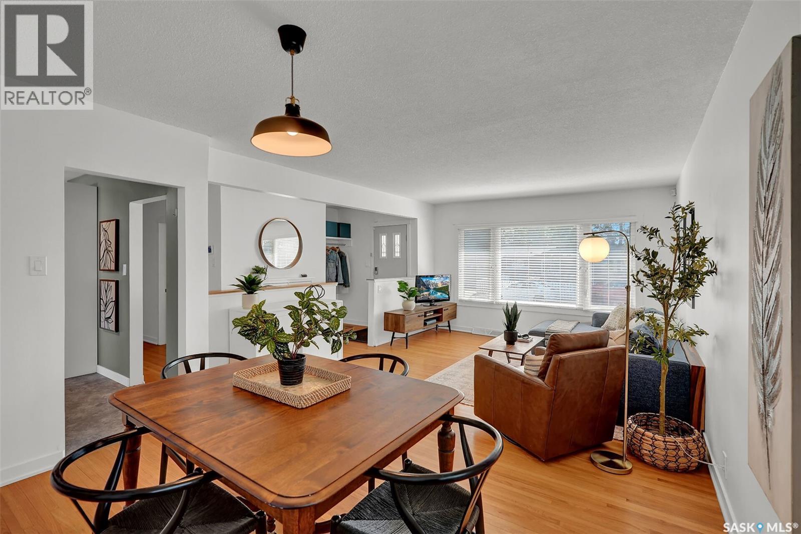 2050 Jubilee Avenue, Regina, SK - Indoor