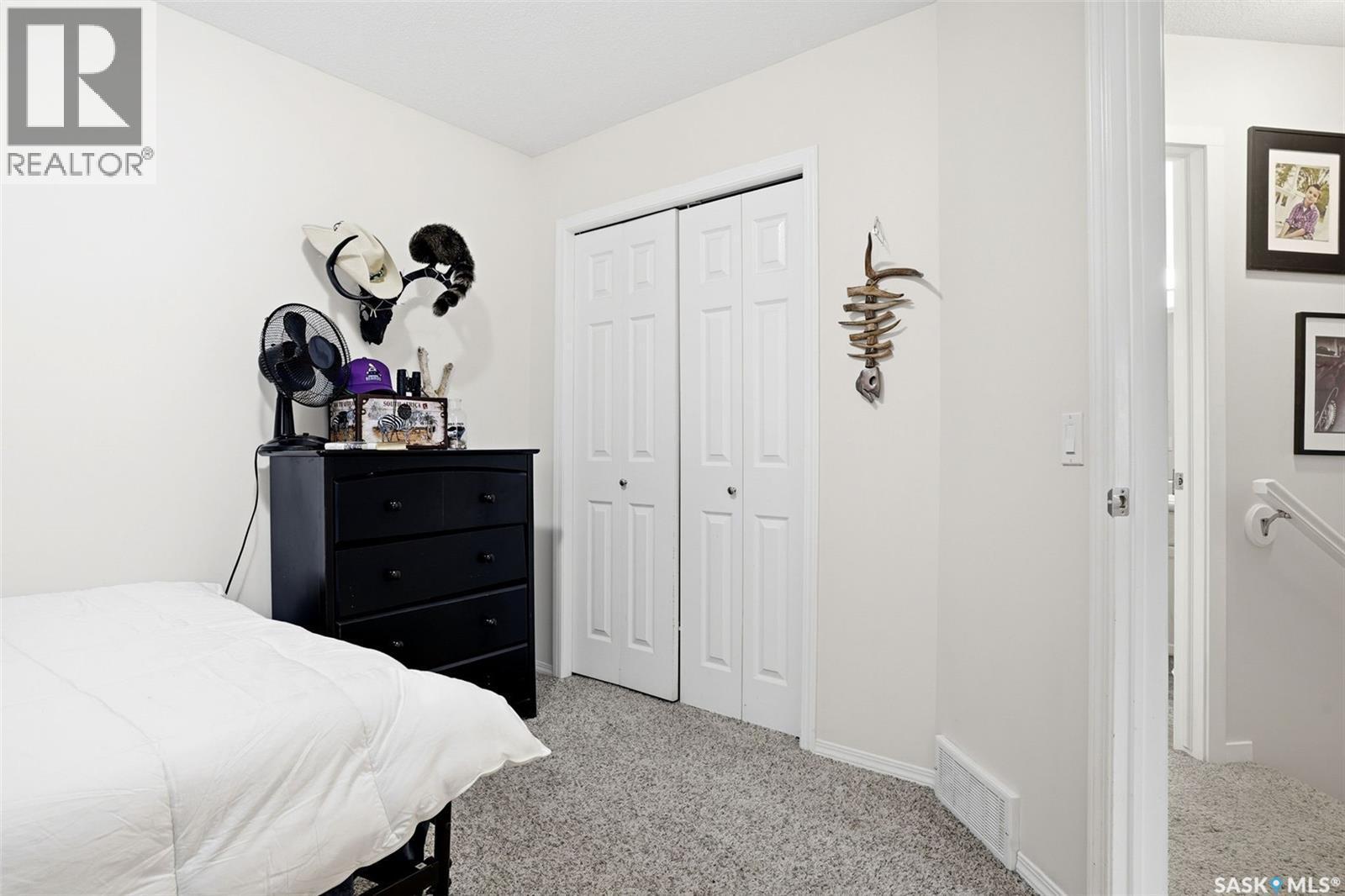 34 4425 Nicurity Drive, Regina, SK - Indoor Photo Showing Bedroom