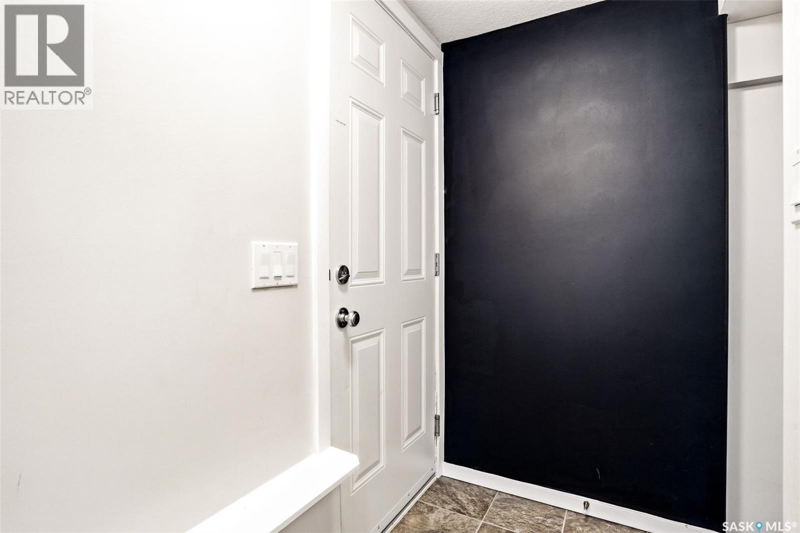 34 4425 Nicurity Drive, Regina, SK - Indoor Photo Showing Other Room