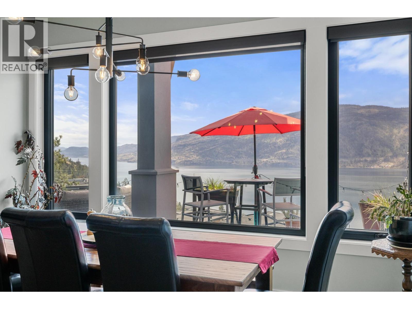 3663 Mckinley Beach Drive, Kelowna, BC - Indoor With Body Of Water