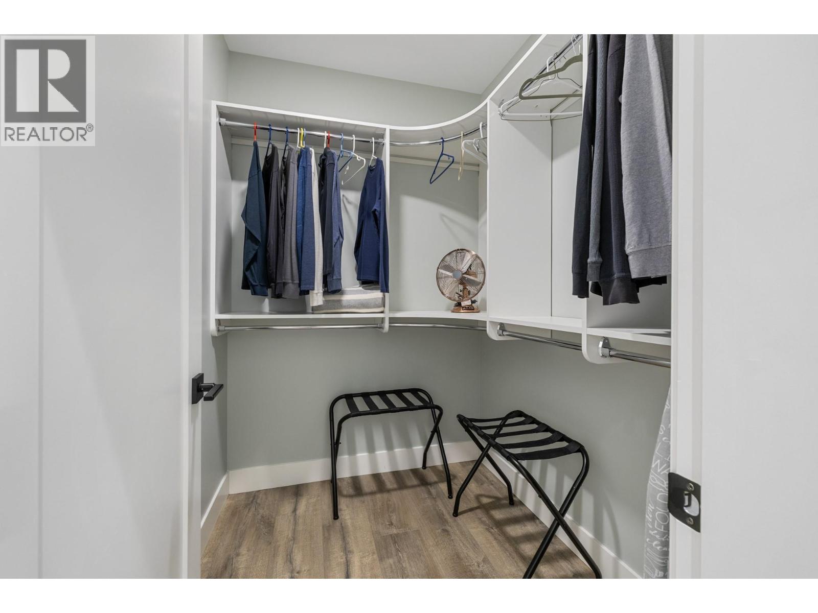 Suite - 3663 Mckinley Beach Drive, Kelowna, BC - Indoor With Storage