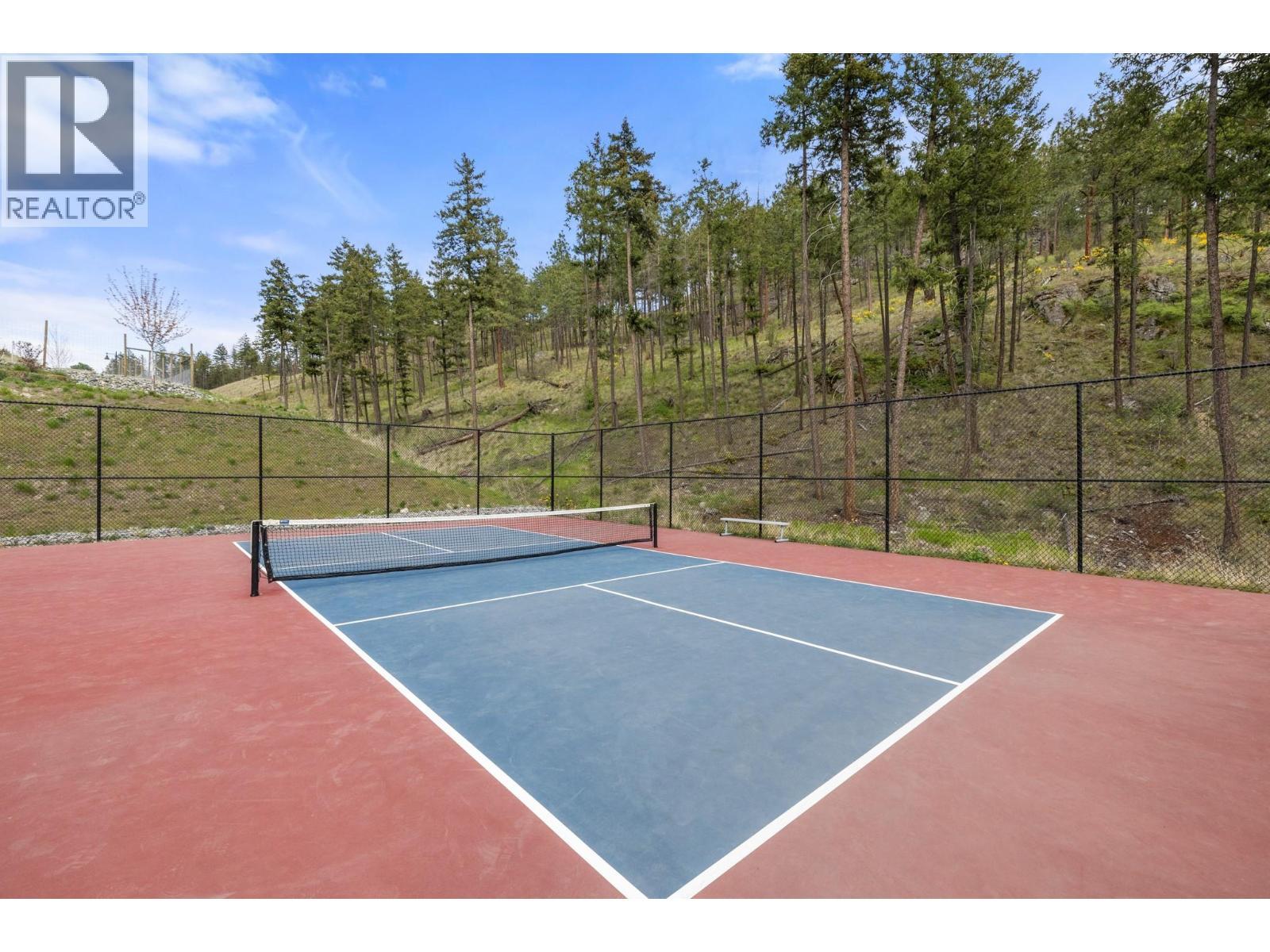 McKinley Amenities - 3663 Mckinley Beach Drive, Kelowna, BC - Outdoor