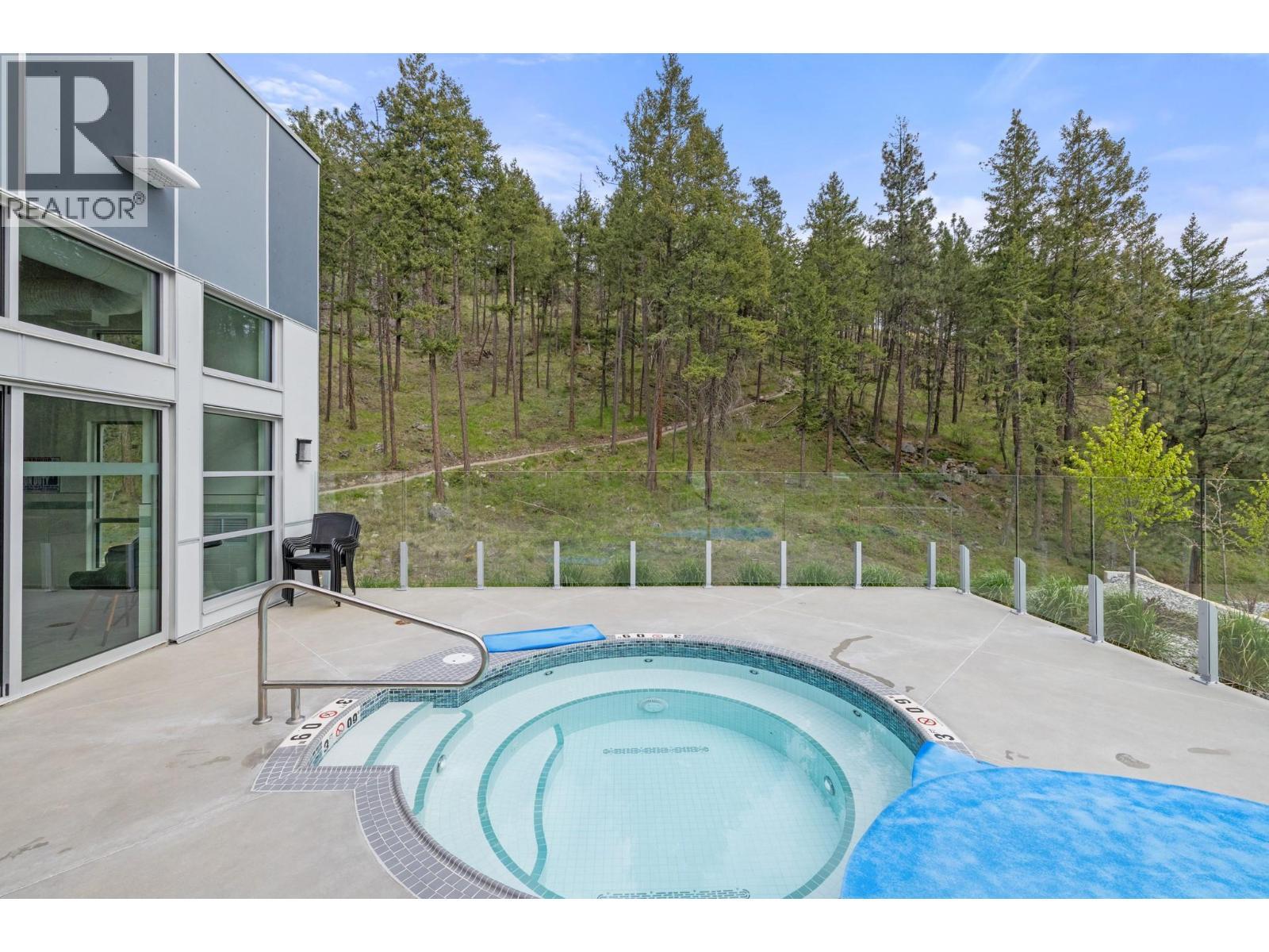 McKinley Amenities - 3663 Mckinley Beach Drive, Kelowna, BC - Outdoor