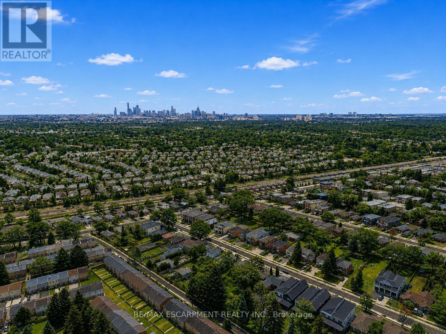 43 Broadview Avenue, Mississauga, ON - Outdoor With View