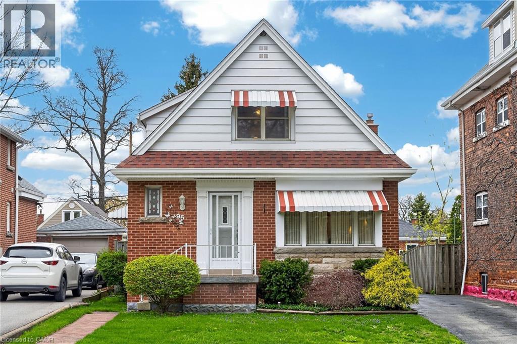 95 Empress Avenue, Hamilton, ON - Outdoor With Facade