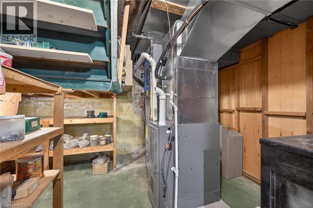 95 Empress Avenue, Hamilton, ON - Indoor Photo Showing Basement