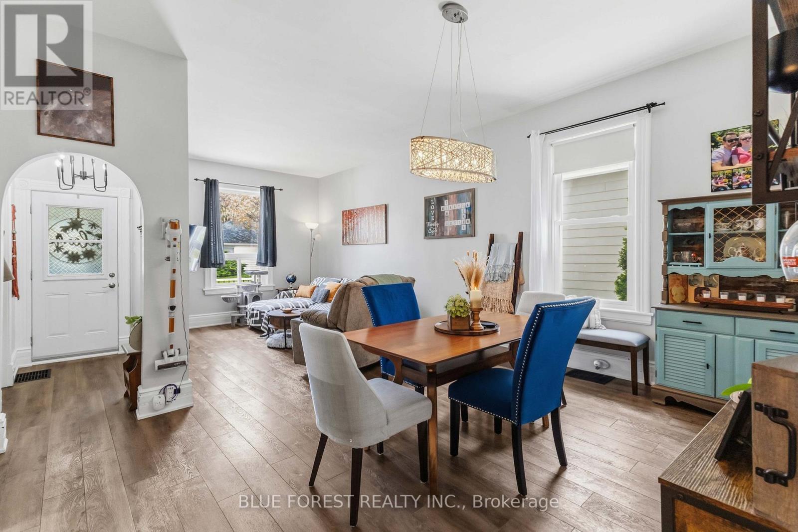 47 Devonshire Place, St. Thomas, ON - Indoor Photo Showing Dining Room
