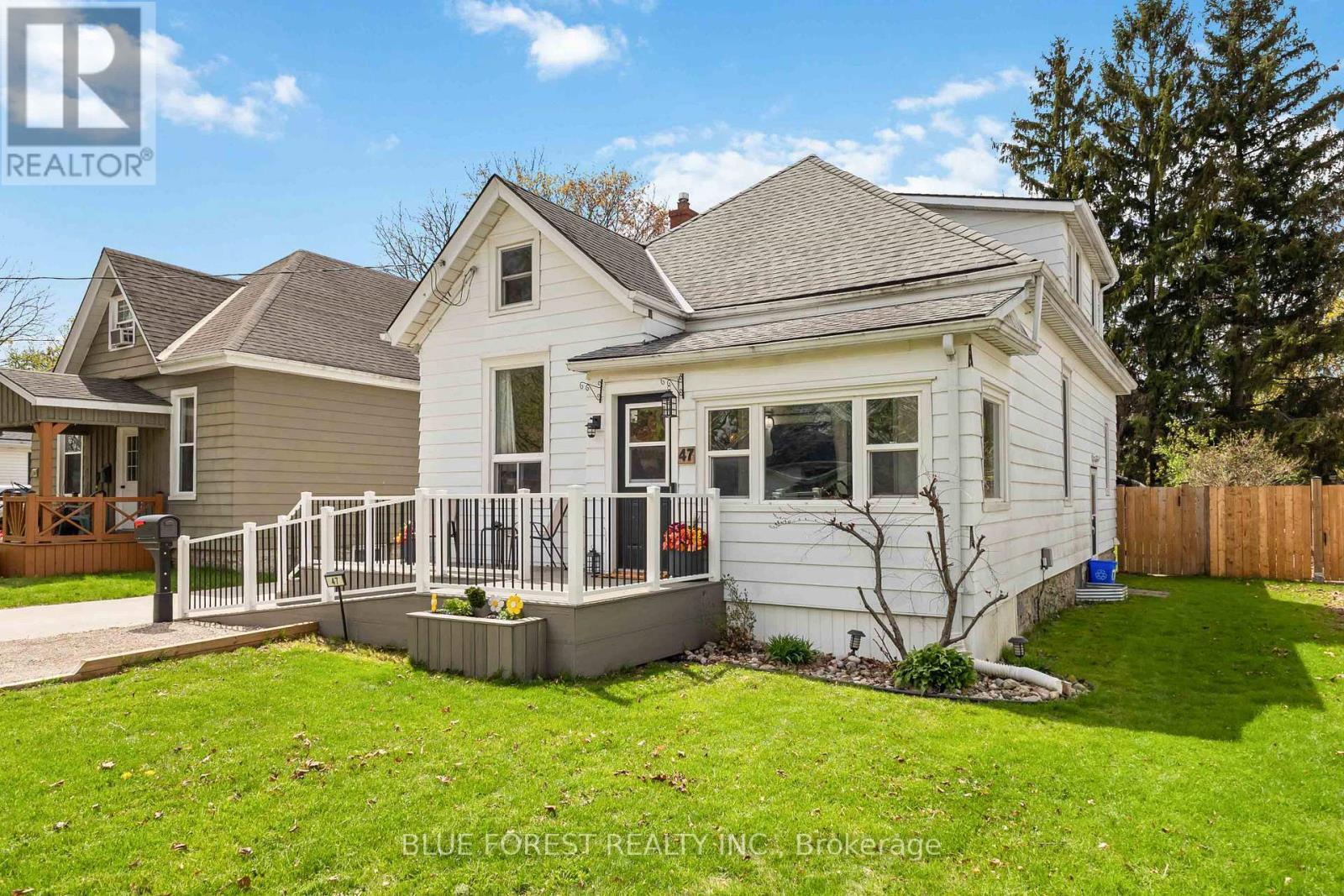 47 Devonshire Place, St. Thomas, ON - Outdoor