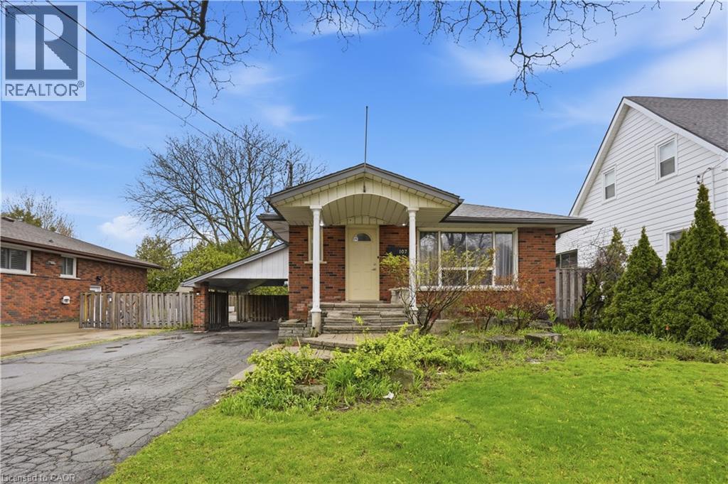 107 Deschene Avenue, Hamilton, ON - Outdoor