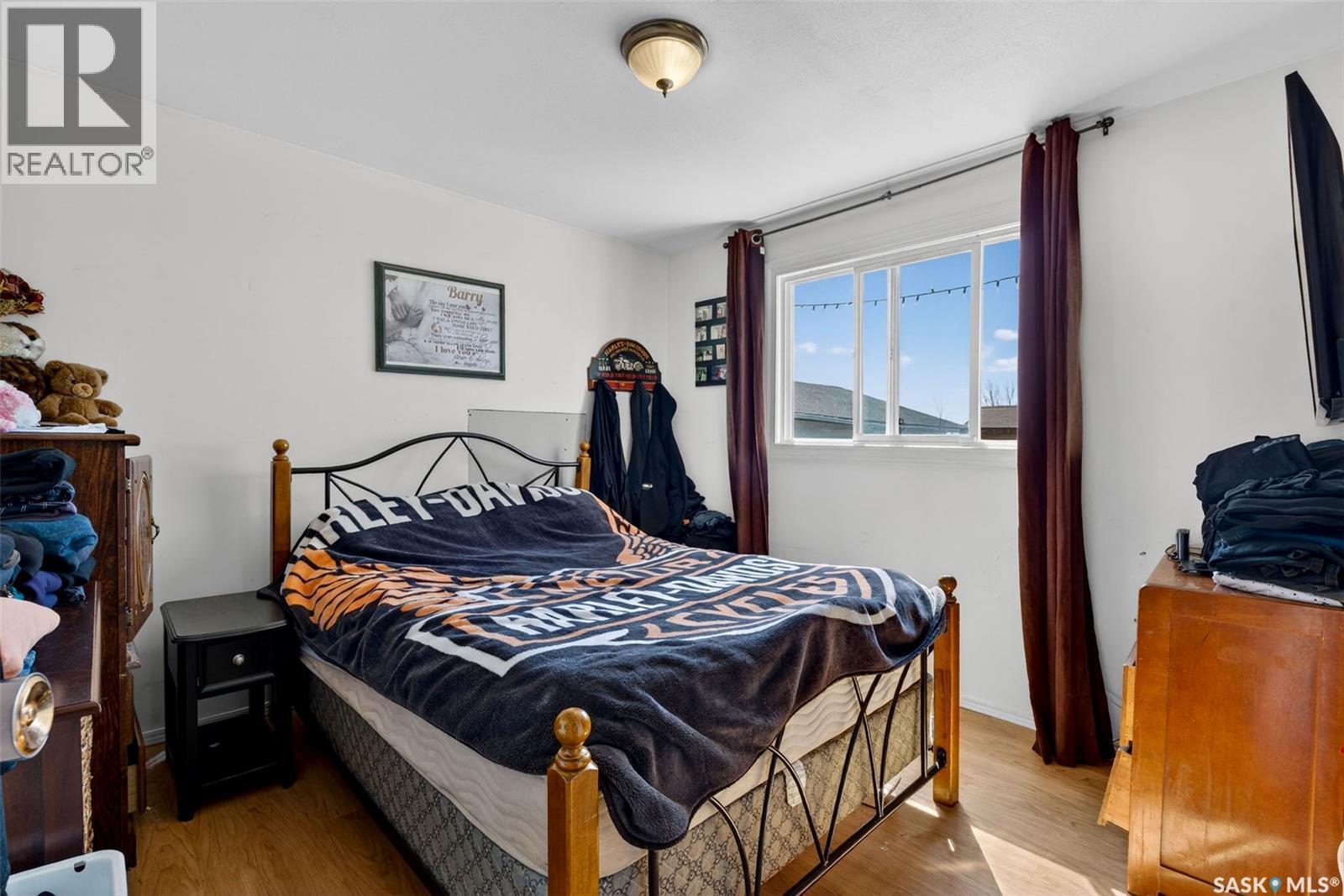 69 Mcgee Crescent, Saskatoon, SK - Indoor Photo Showing Bedroom