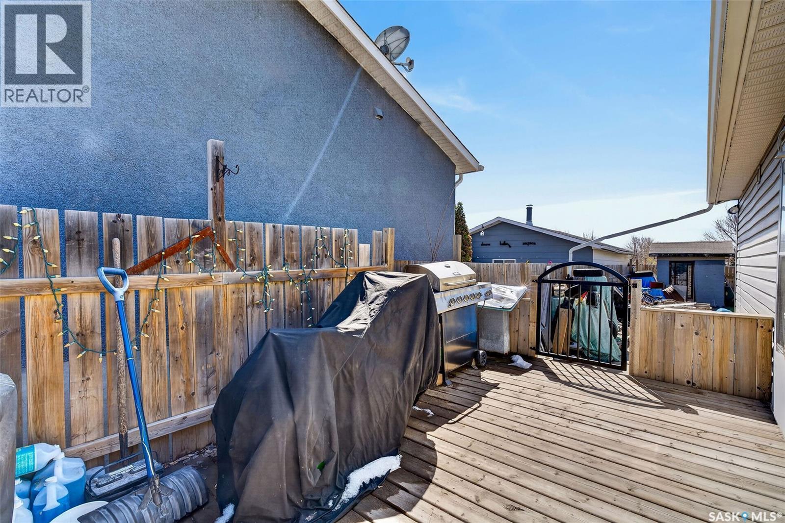 69 Mcgee Crescent, Saskatoon, SK - Outdoor With Deck Patio Veranda With Exterior