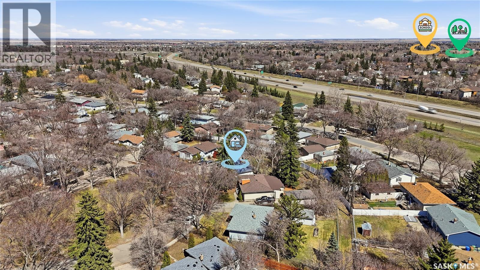 709 Inver Crescent E, Regina, SK - Outdoor With View