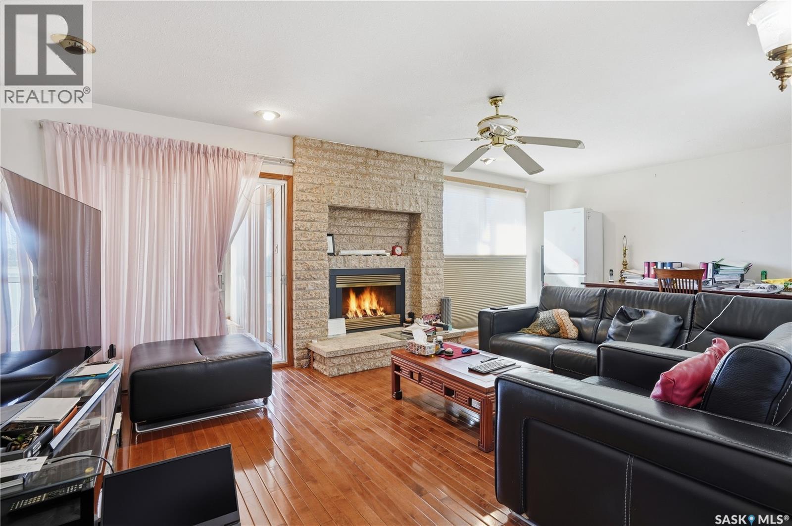Chamberlain Acreage 3, Chamberlain, SK - Indoor Photo Showing Living Room With Fireplace